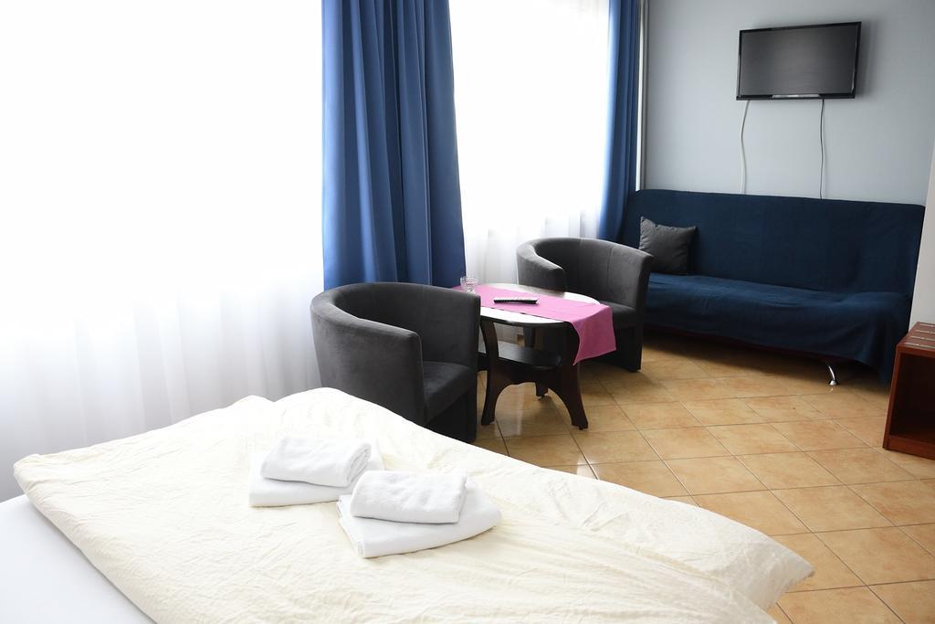 Hotel Elda 2 Bydgoszcz Exteriör bild